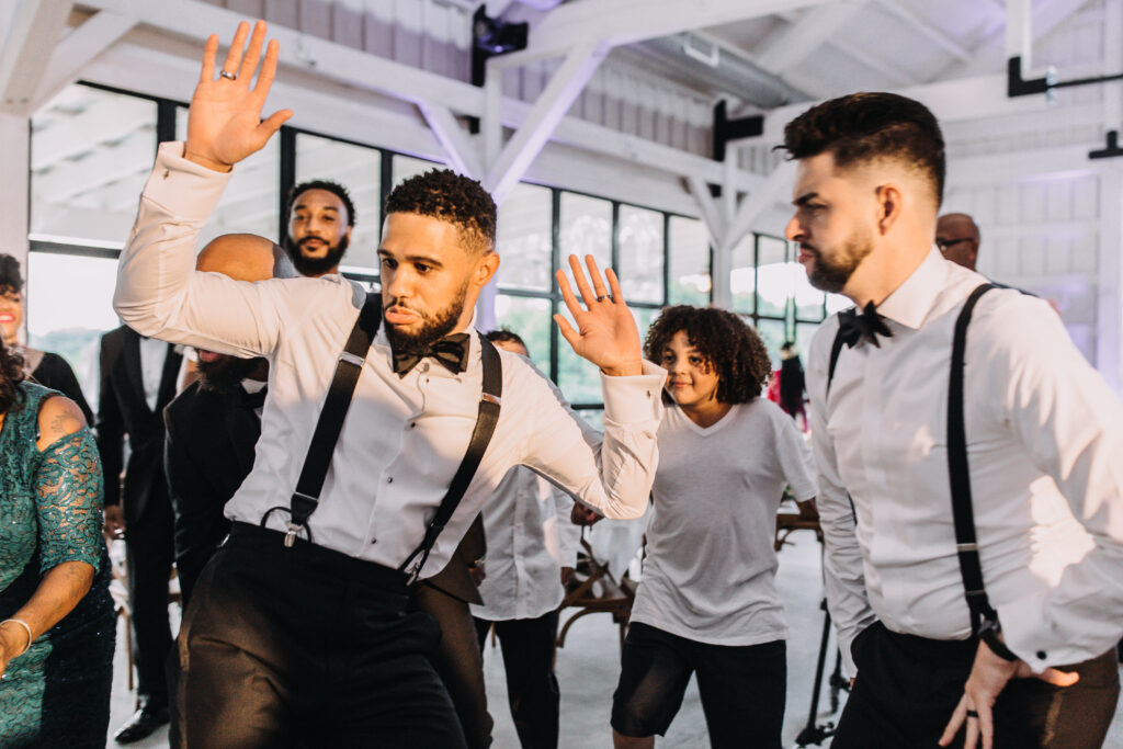 Atlanta DJ service Jammin' DJs provided Wedding DJ, lighting and event services for the Atlanta Metro area